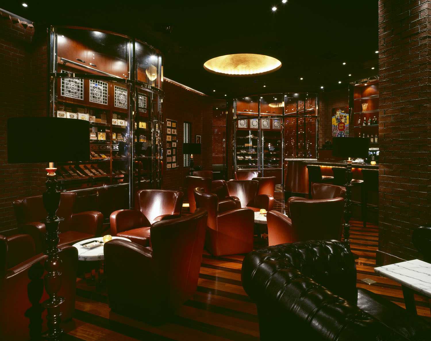 广州轻奢复古风格设计KTV酒吧娱乐会所装修效果图