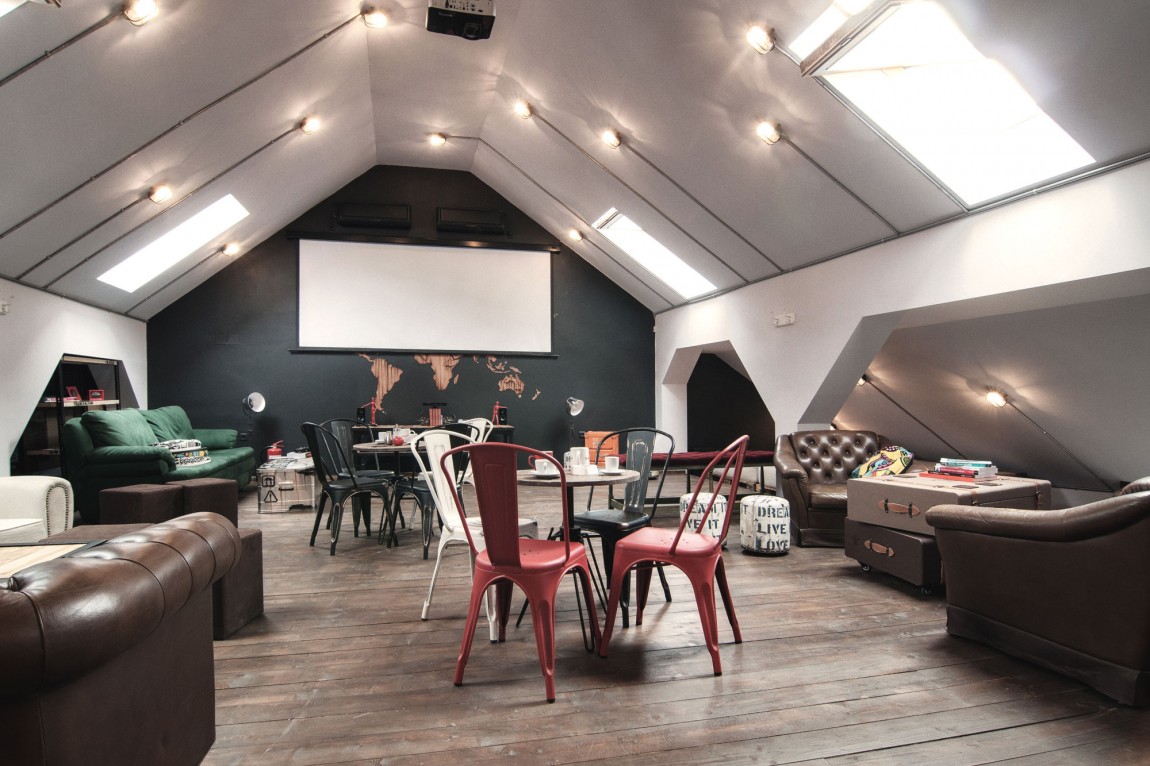 重庆现代风格办公室设计装修效果图