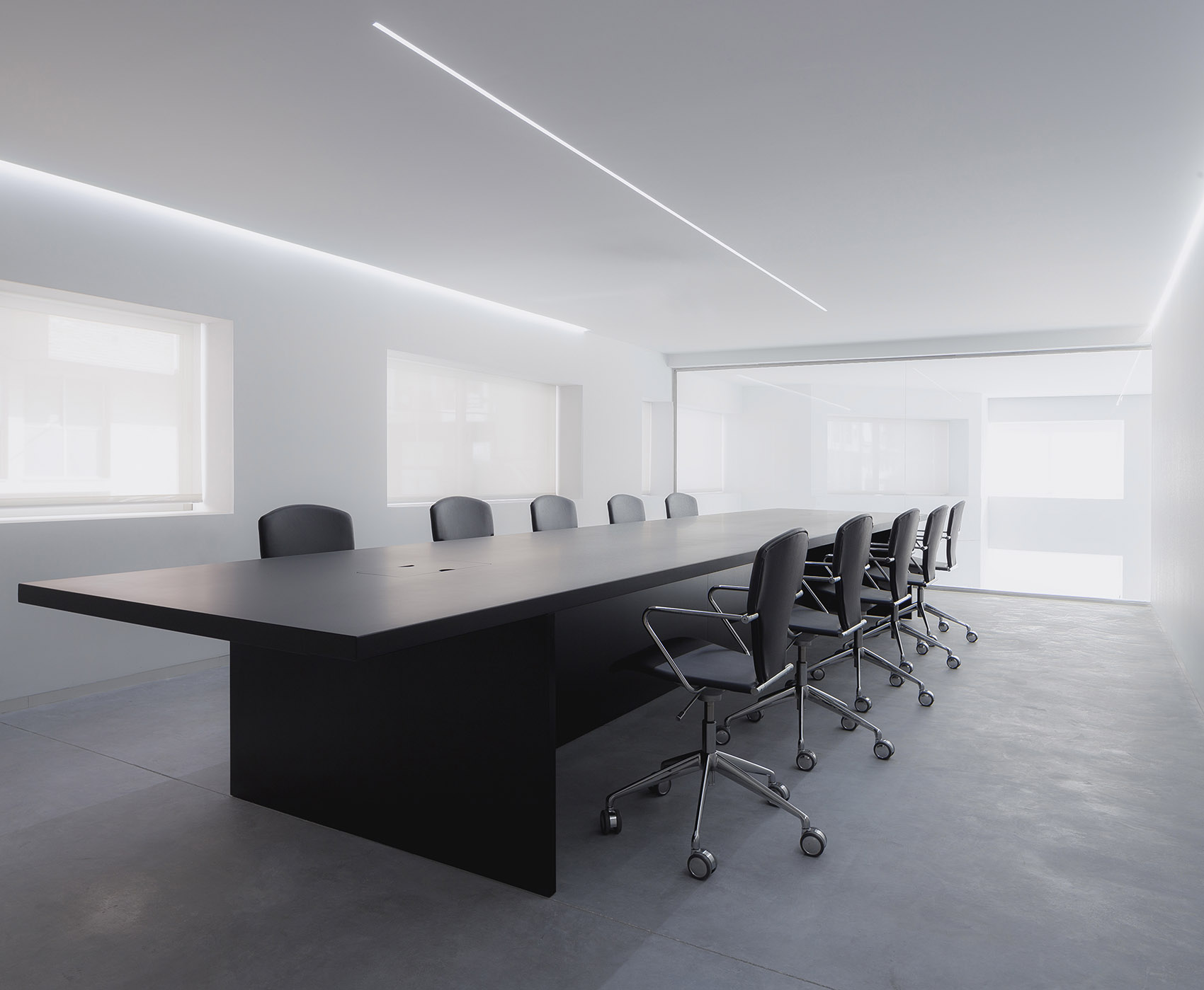 南宁极简黑白风格办公室设计装修效果图