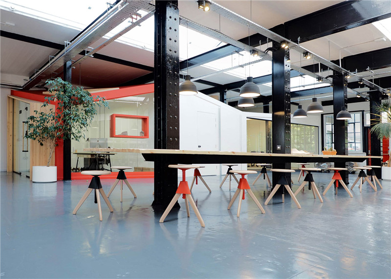 广州后现代风格办公室设计装修效果图