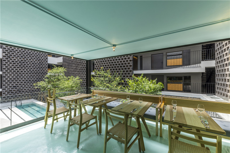 昆明现代风格休闲假日酒店设计装修效果图