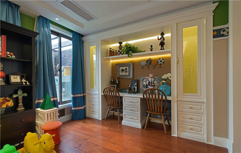 苏州鸿儒世家240平米美式田园风格别墅设计装修效果图