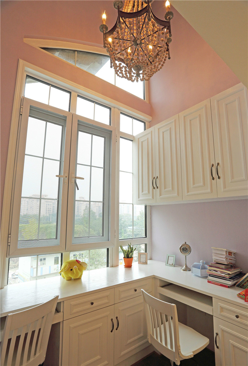 遵义沪路1号268平米美式风格别墅设计装修效果图