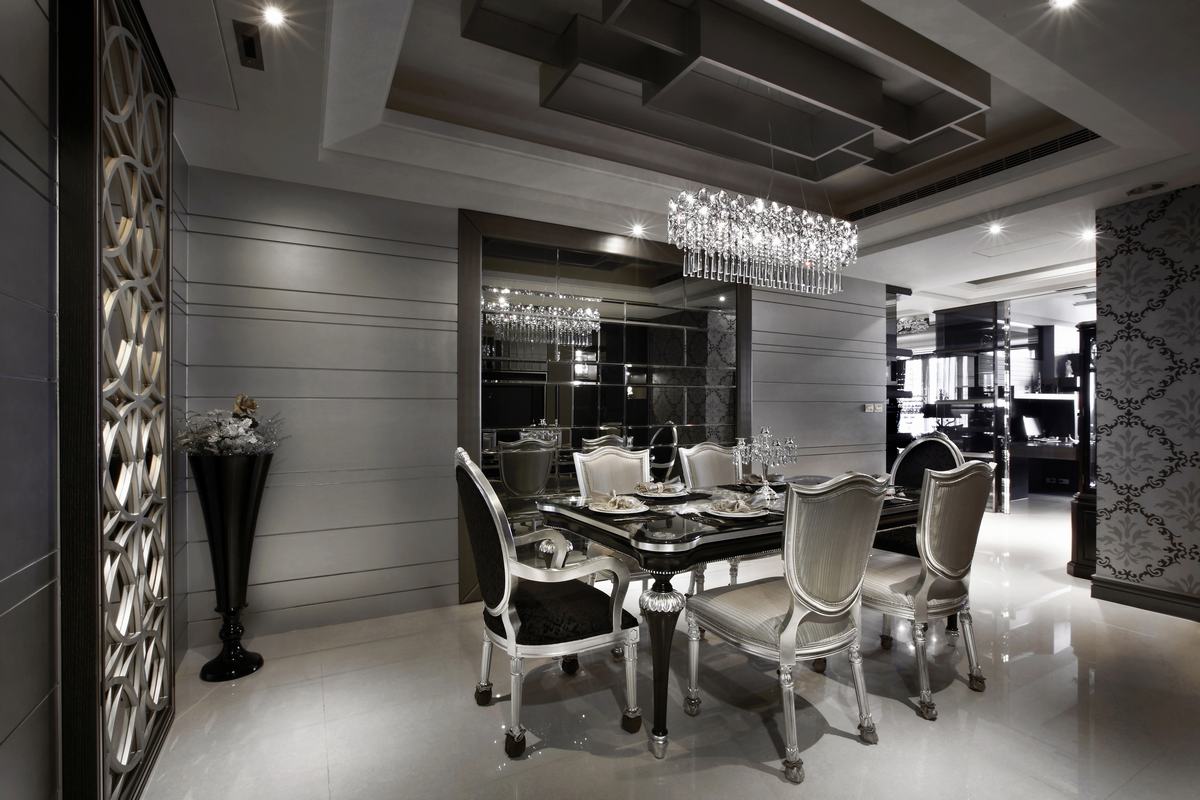 黄石花上园小区119平米古典风格设计卧室装修效果图