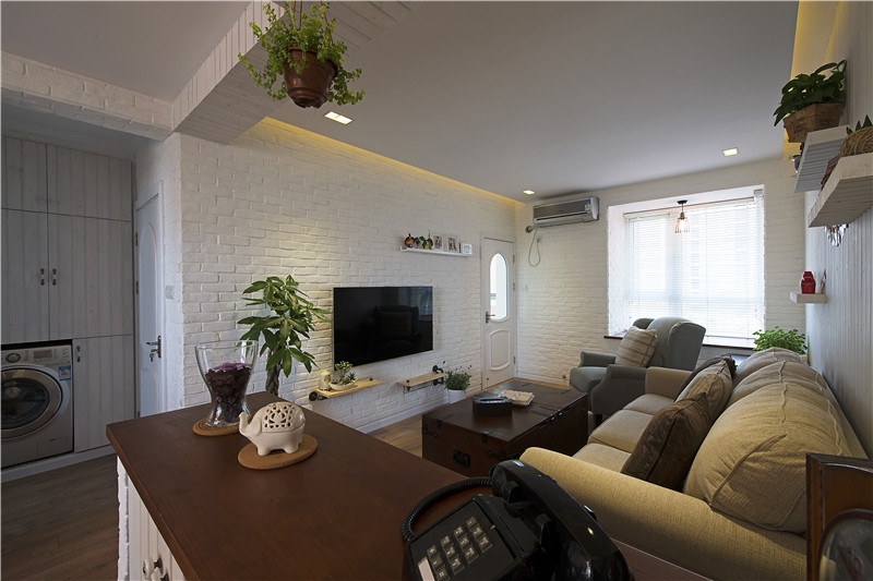 重庆招商江湾城田园风格88平米设计装修效果图