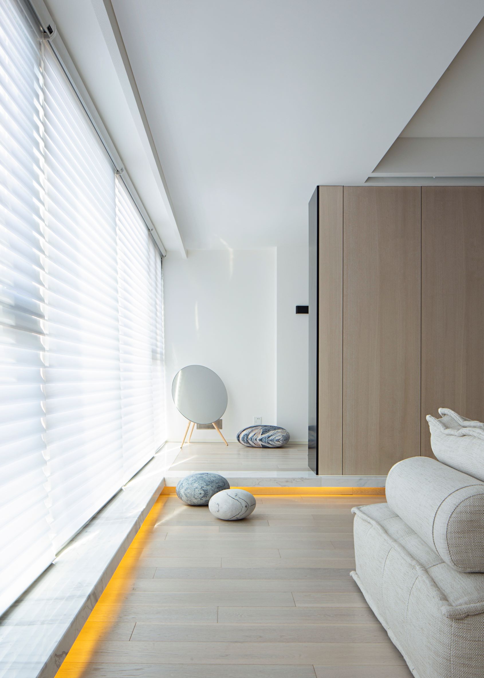 现代简约风格设计贵阳腾龙湾110平米装修效果图