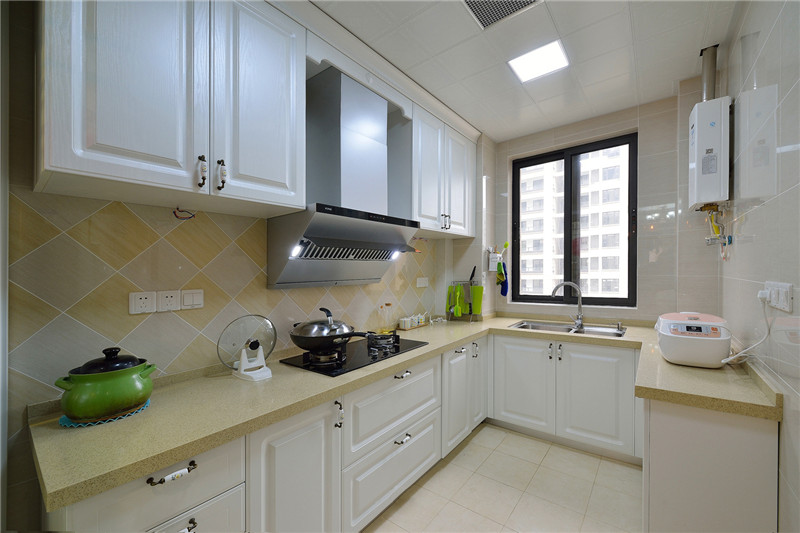 简约风格设计厨房装修效果图欣赏