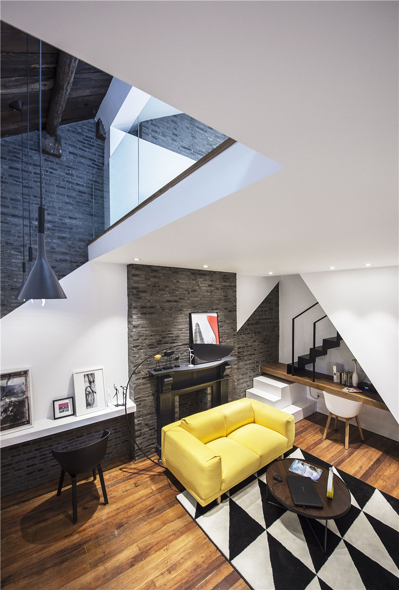 现代简约风格设计东莞风临美丽湾133平米装修效果图