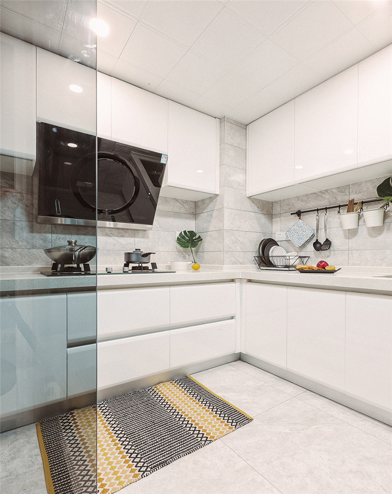 简约风格设计济南黄金时代85平米装修效果图