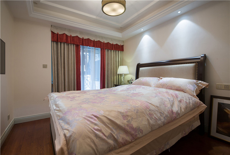 美式风格设计140平米装修效果图