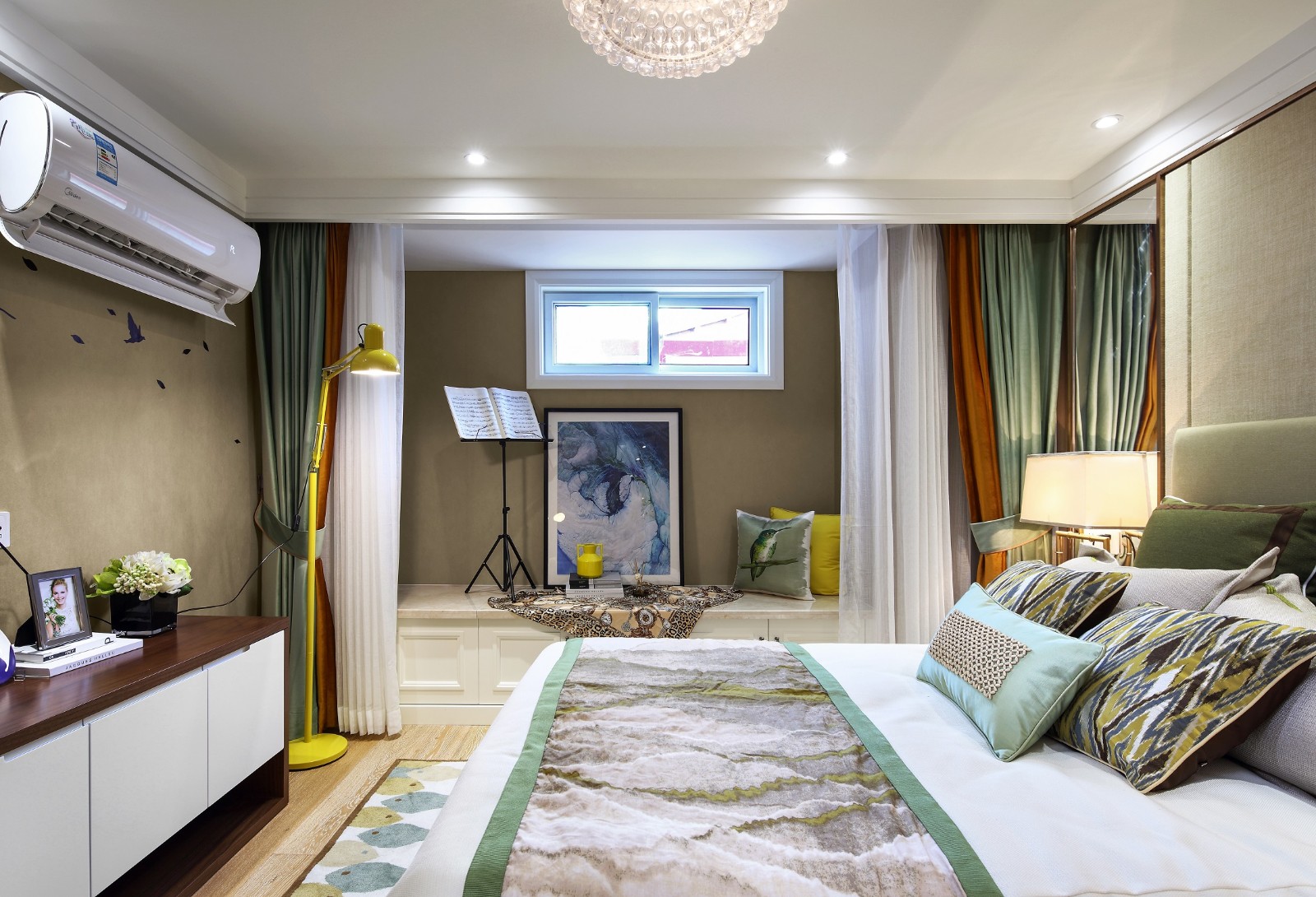 现代风格设计常州滨江明珠城121平米loft公寓装修效果图