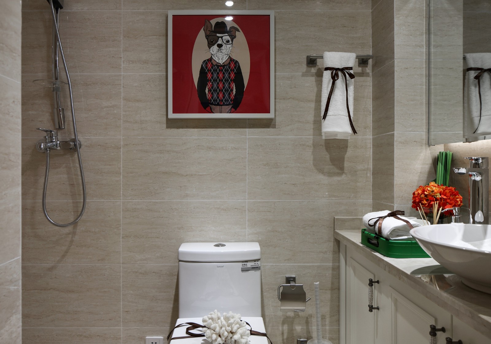 现代风格设计常州滨江明珠城121平米loft公寓装修效果图