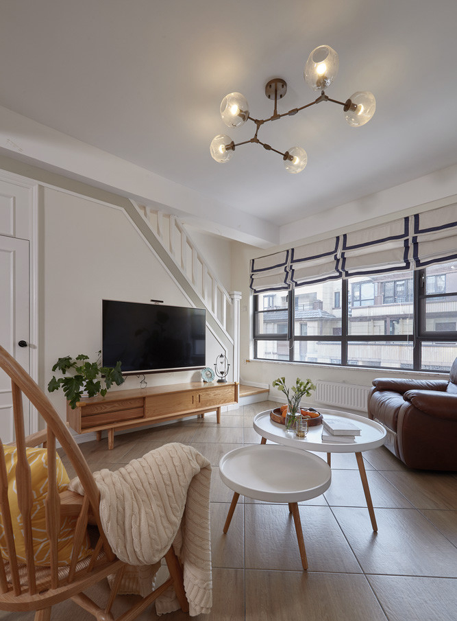 现代风格设计成都和睦人家110平米loft公寓装修效果图