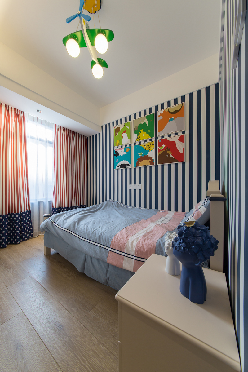 现代风格设计大理明园福居90平米loft公寓装修效果图