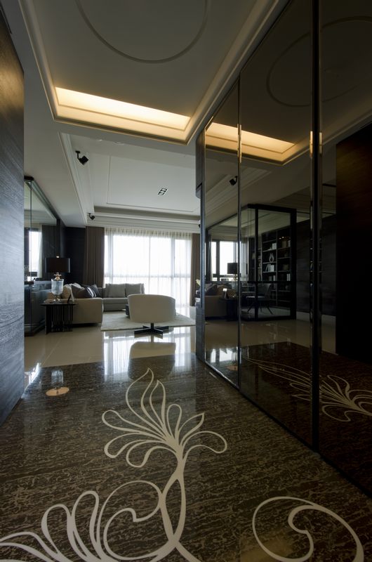 台式港式风格设计大理第三时空135平米三室二厅装修效果图