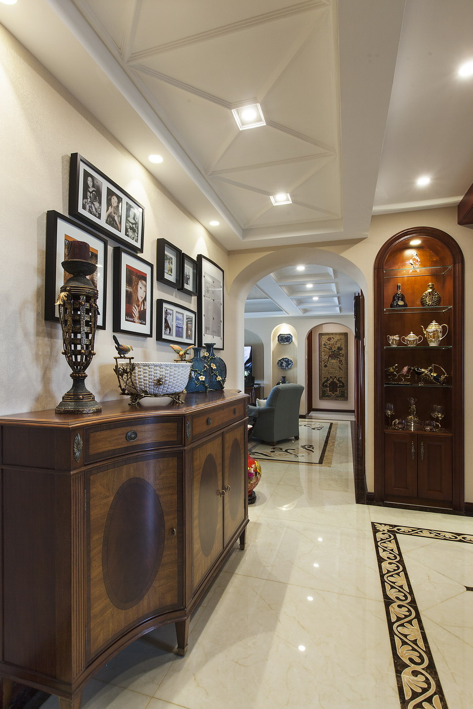 别墅装修效果图片 欧式风格装修样板间258平米 中央峰景