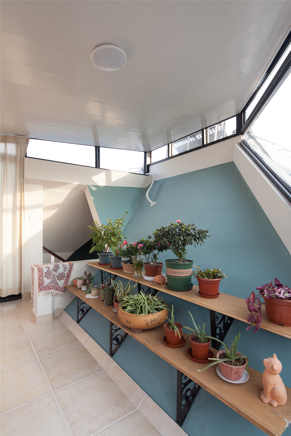 简约风格阳台装修效果图  9平米阳台黑白装修图片 欣家园