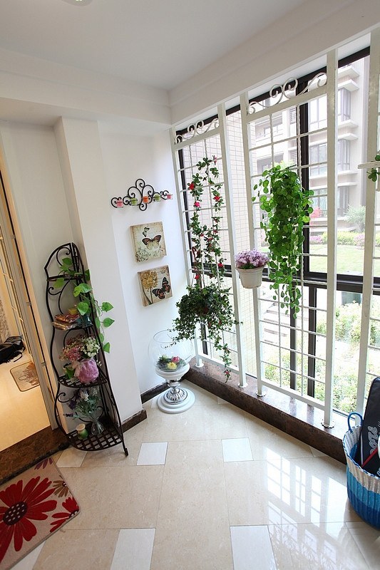 古典风格阳台装修效果图  7平米卧室有个阳台怎么装修图片 象屿名城 