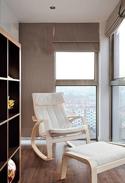 古典风格阳台装修效果图  7平米卧室有个阳台怎么装修图片 象屿名城 