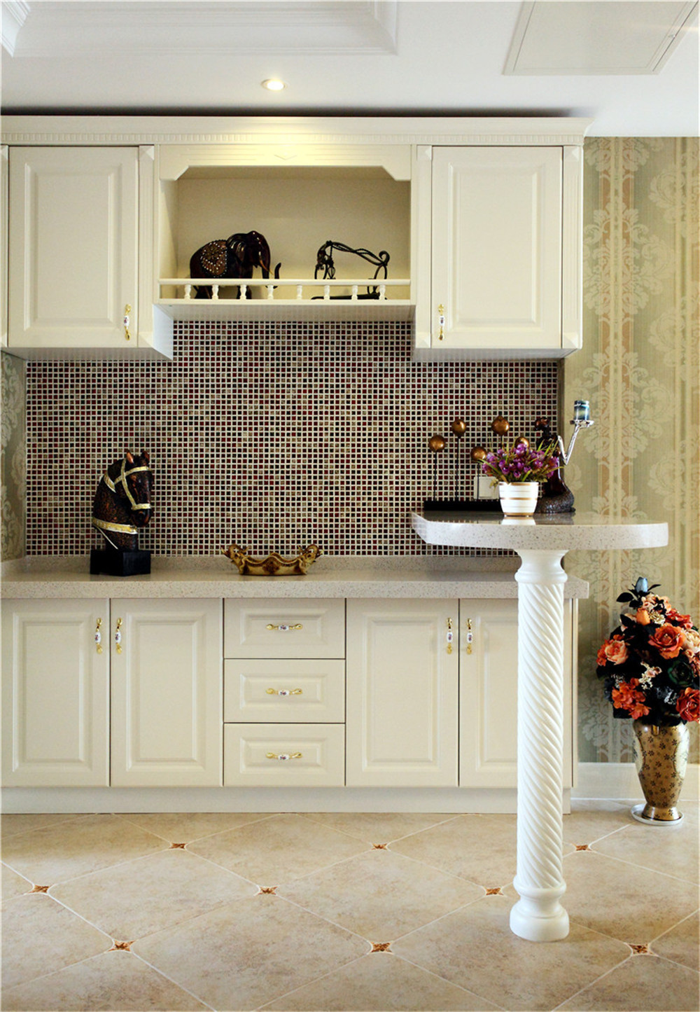 现代橱柜装修案例效果图 7平米灰蓝色橱柜装修图片 林语阳光