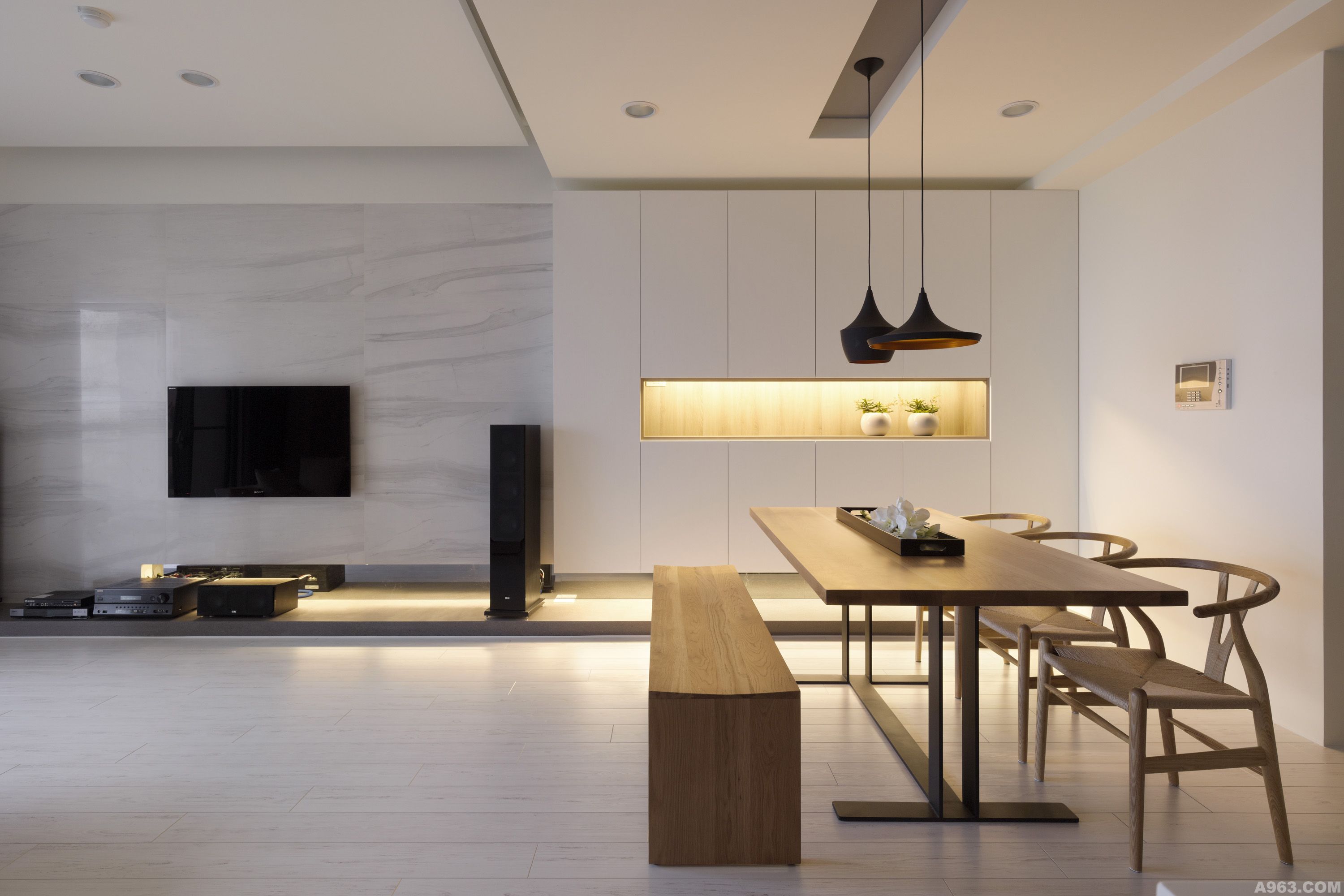 欧式风格装修设计样板间图片 103平米装修设计效果图片 三室一厅