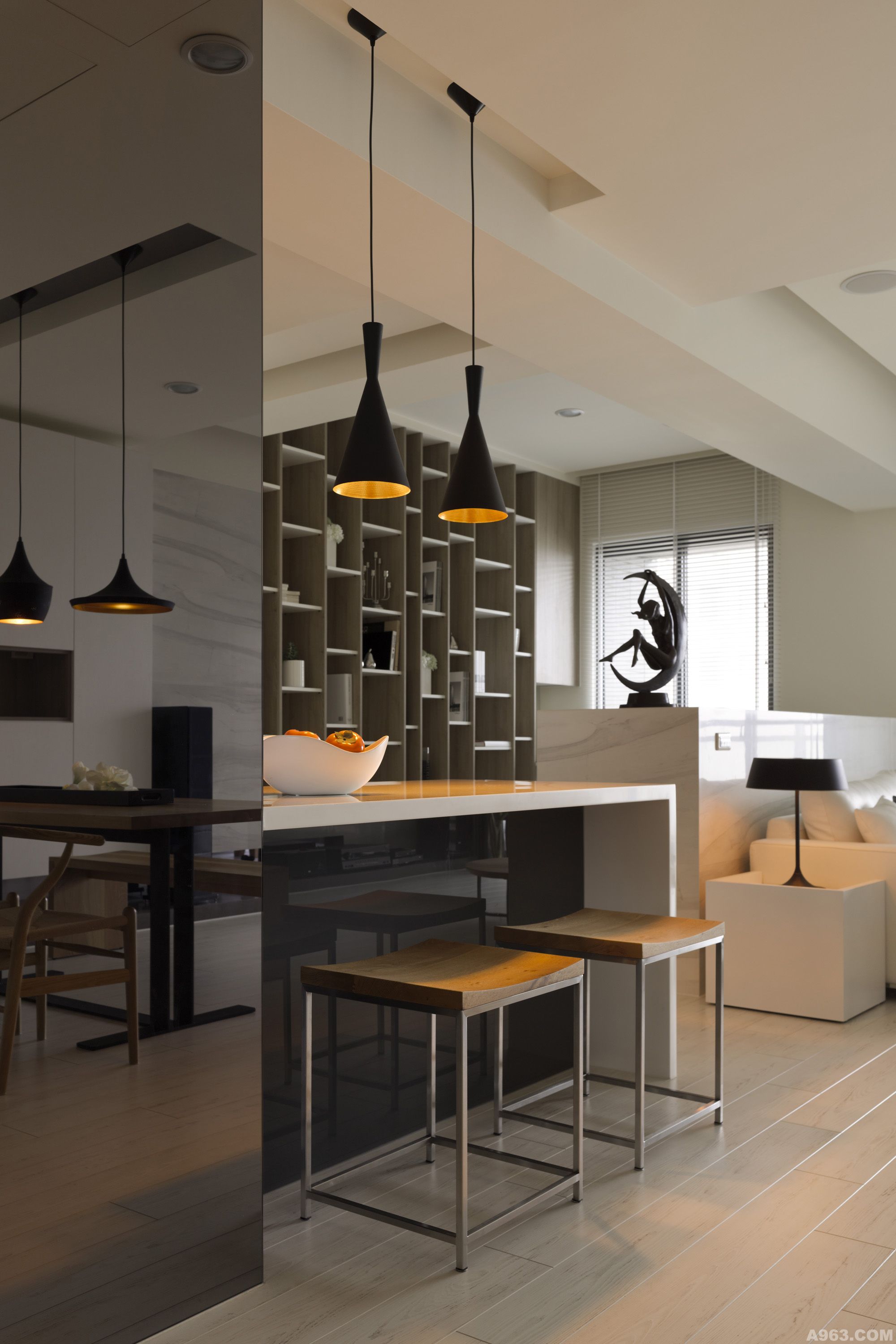 欧式风格装修设计样板间图片 103平米装修设计效果图片 三室一厅