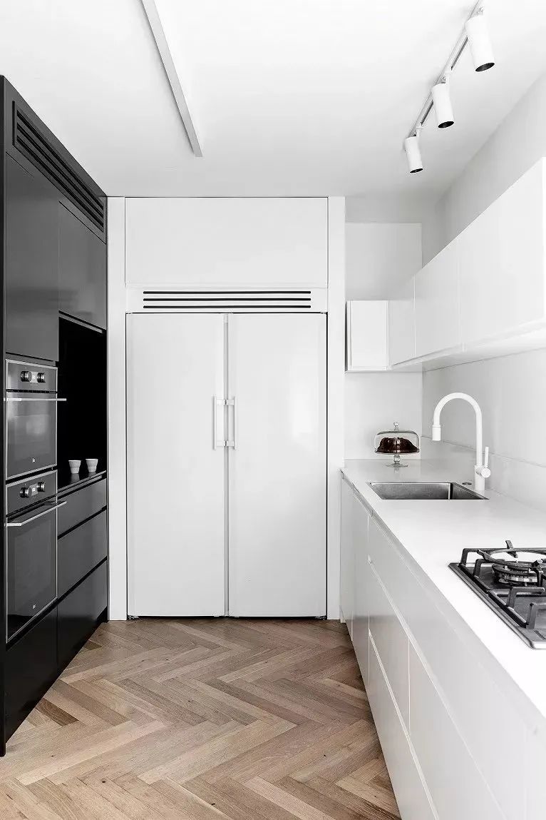 95㎡现代极简装修效果图