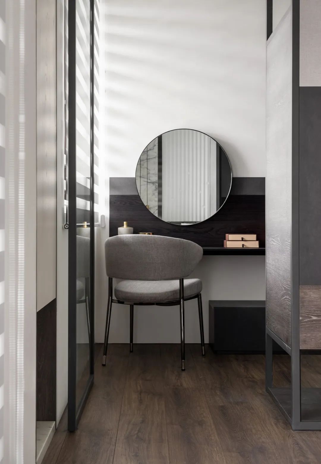 140㎡现代极简装修效果图