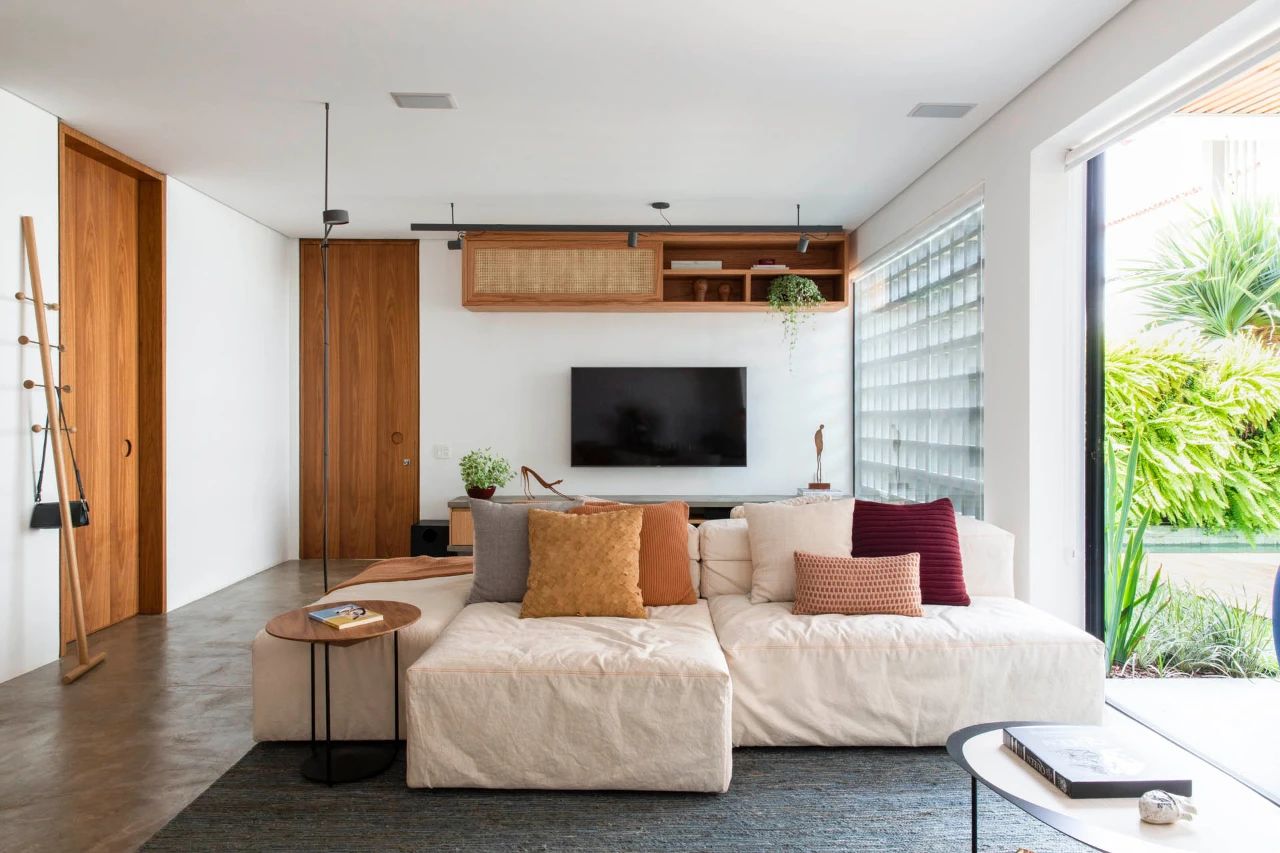 １６１平简约风别墅装修效果图