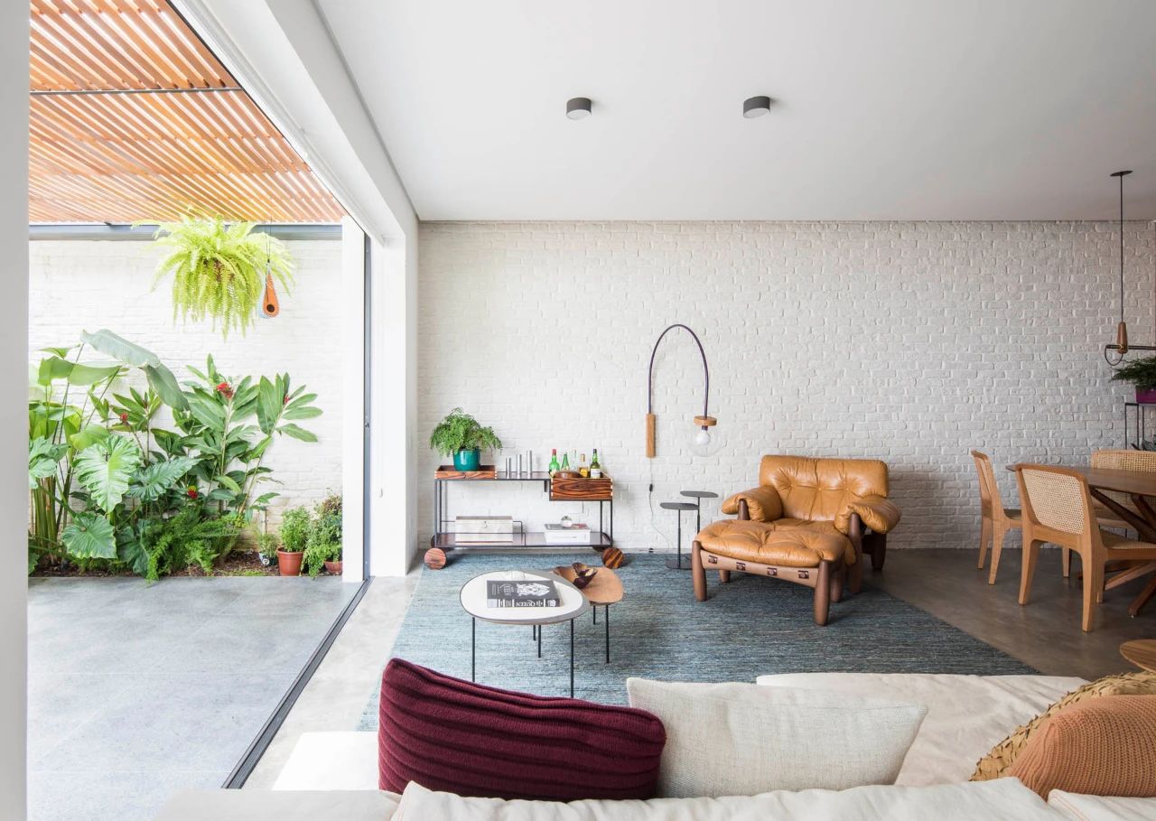 １６１平简约风别墅装修效果图