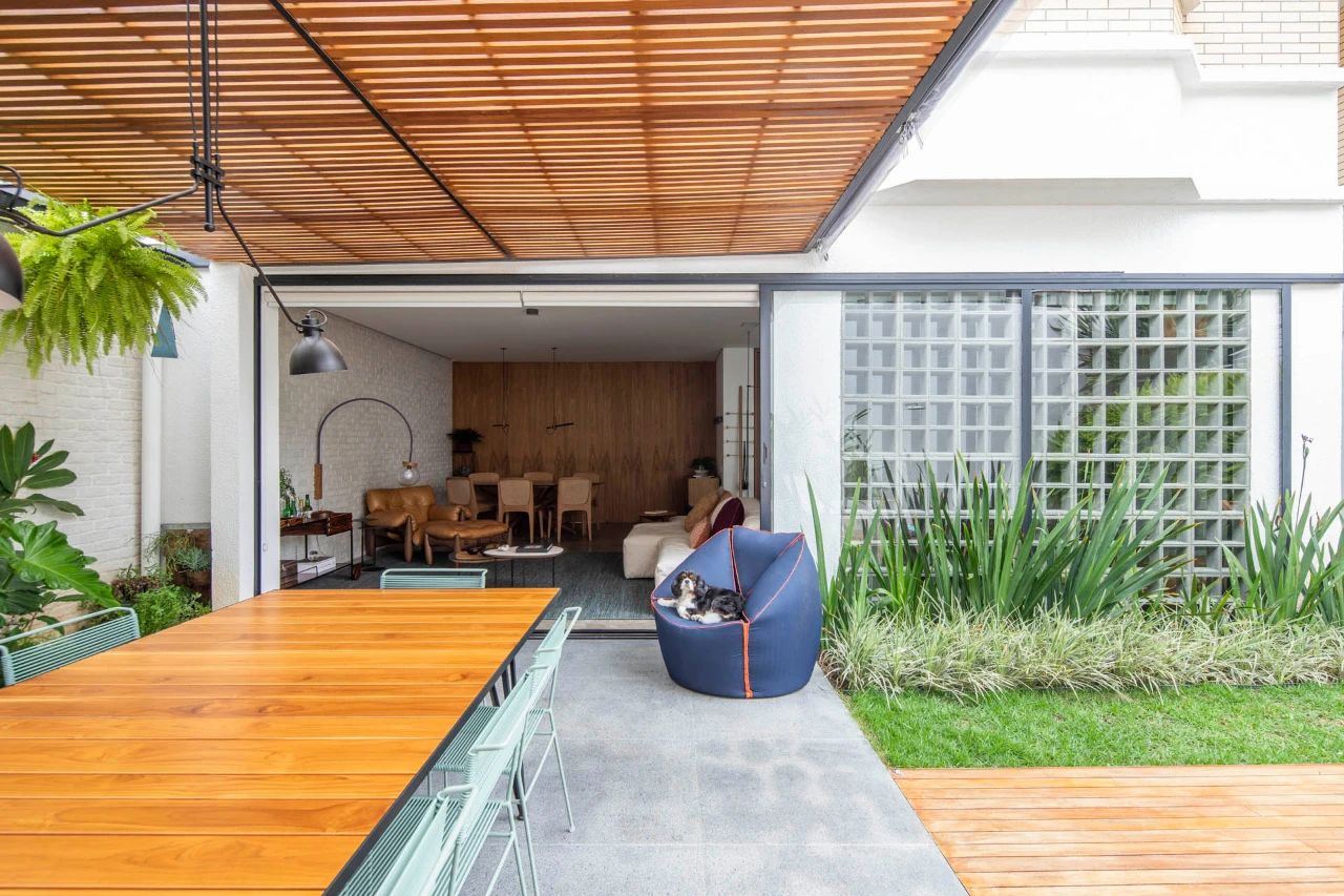 １６１平简约风别墅装修效果图