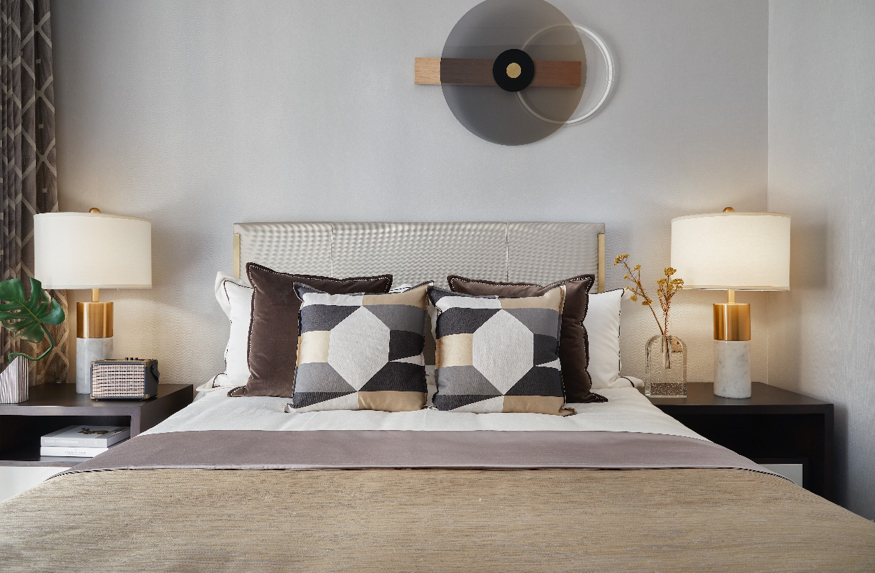 140m&sup2;轻奢风装修效果图