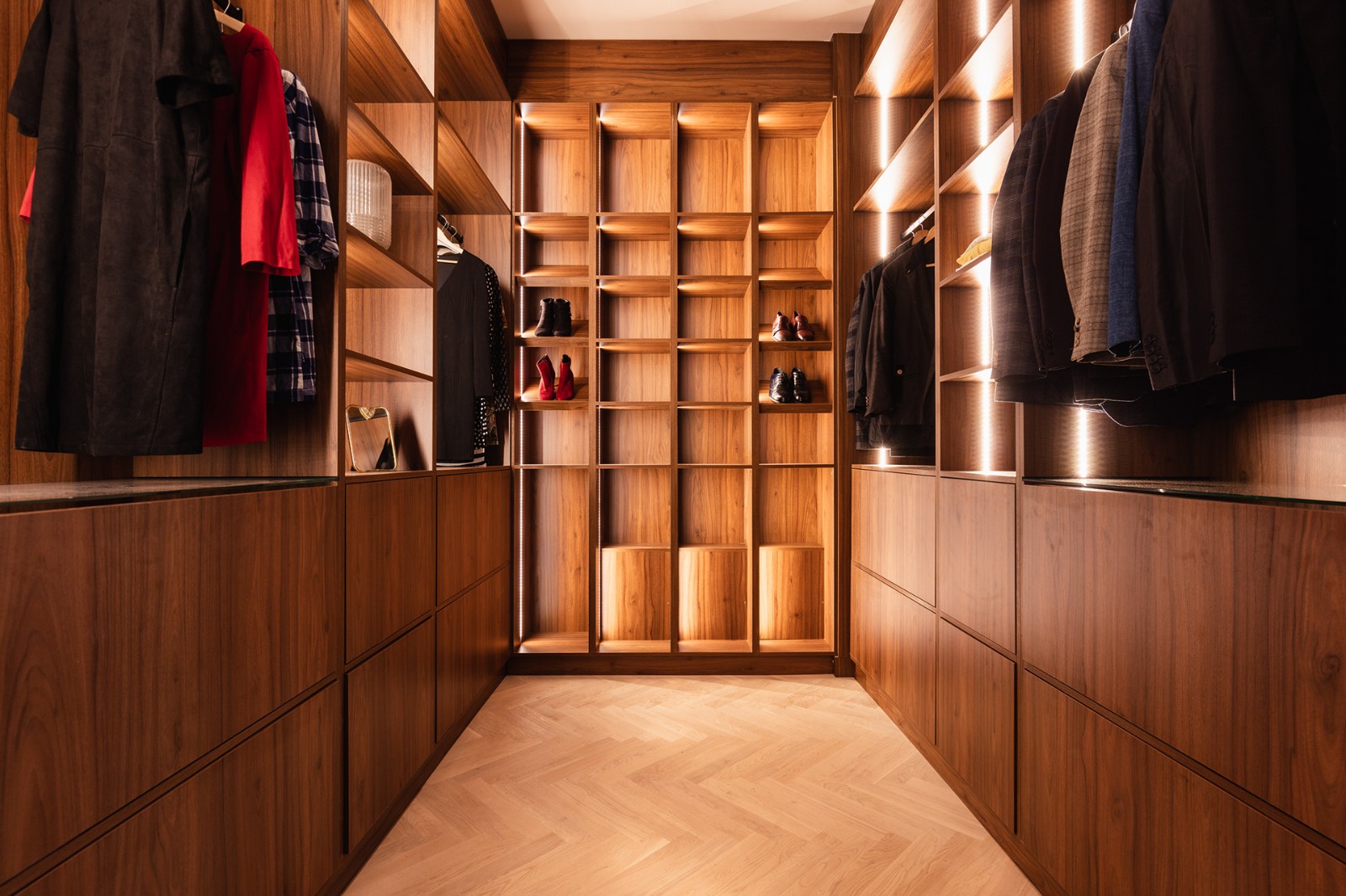 200平简约风别墅装修效果图