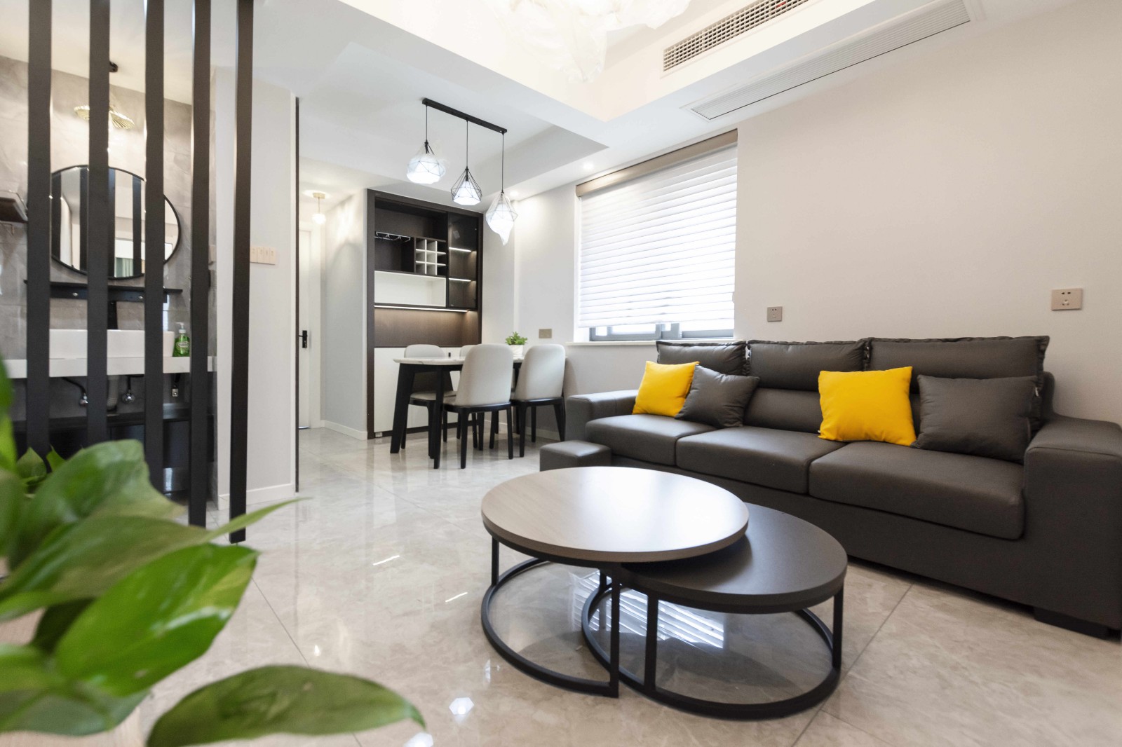 56平现代风格装修效果图