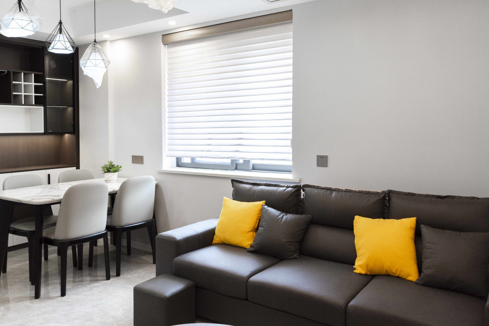 56平现代风格装修效果图