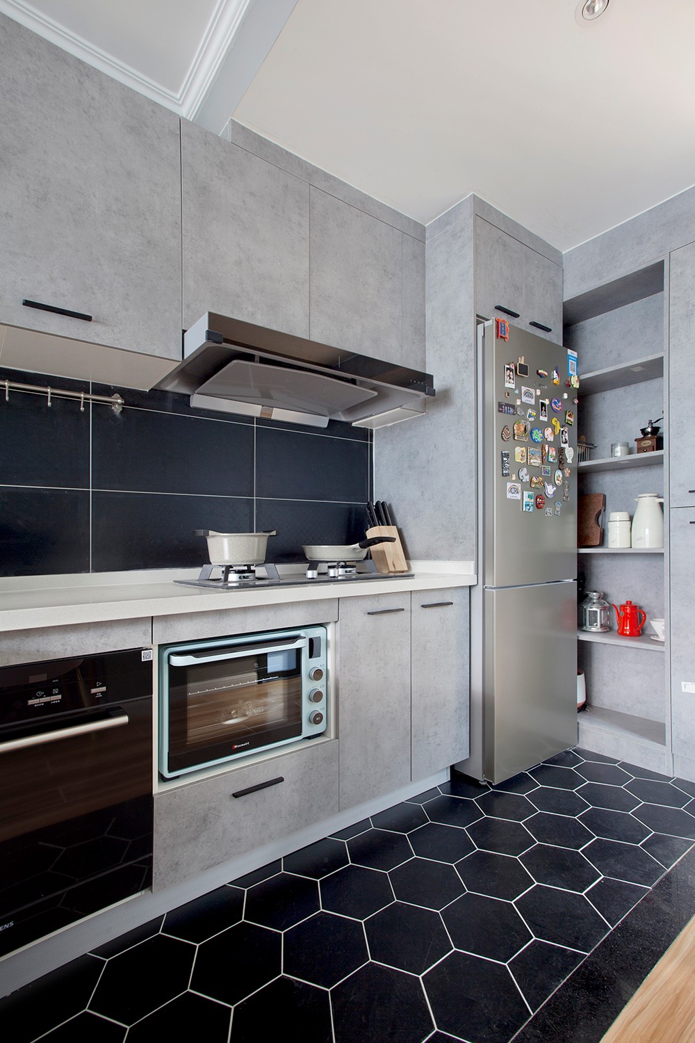 62平现代风格装修图