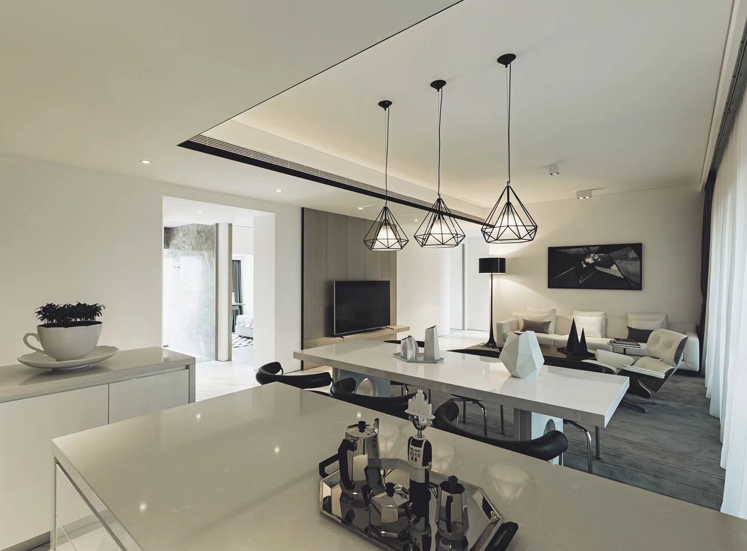 120平现代装修效果案例