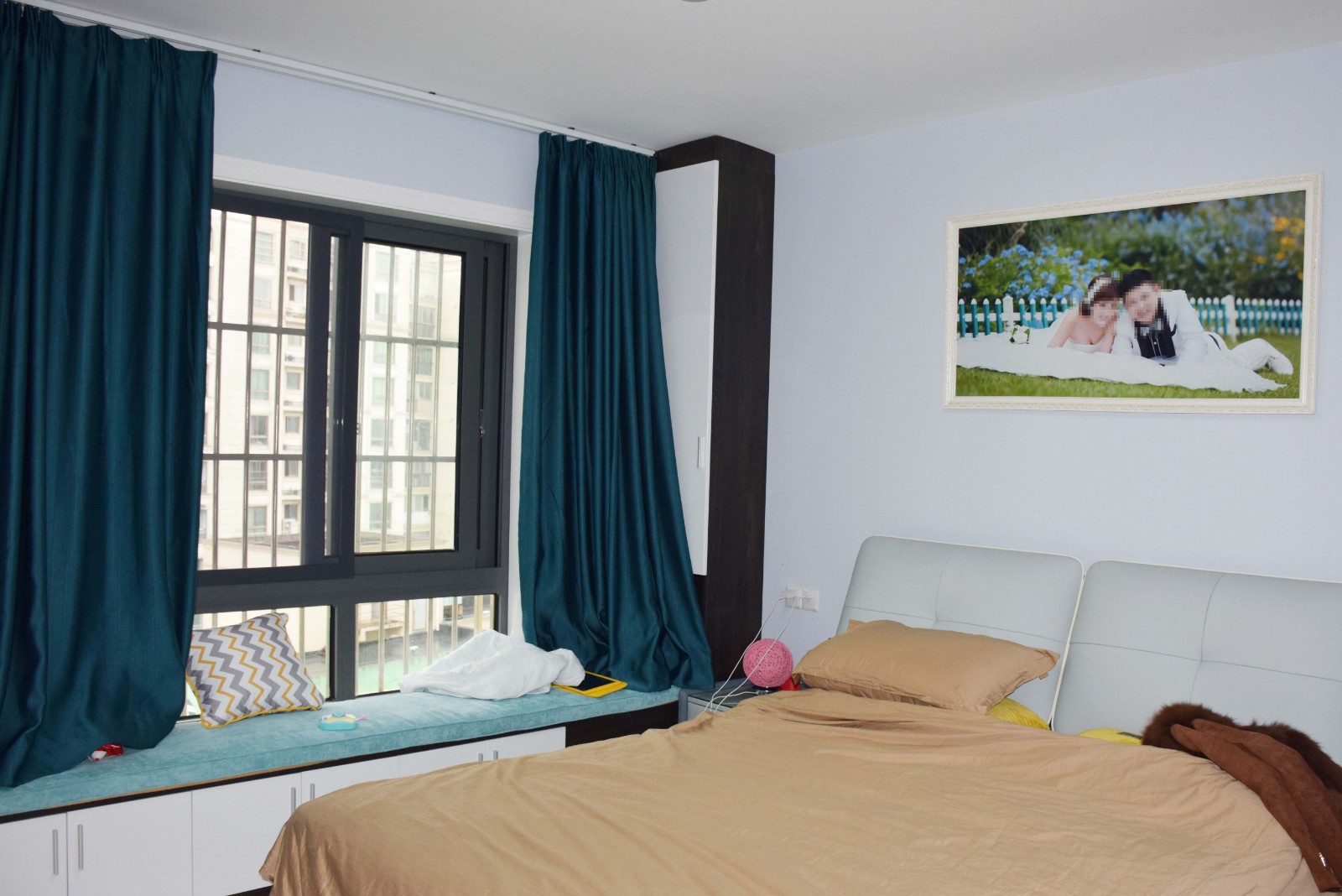 137平现代三室装修效果