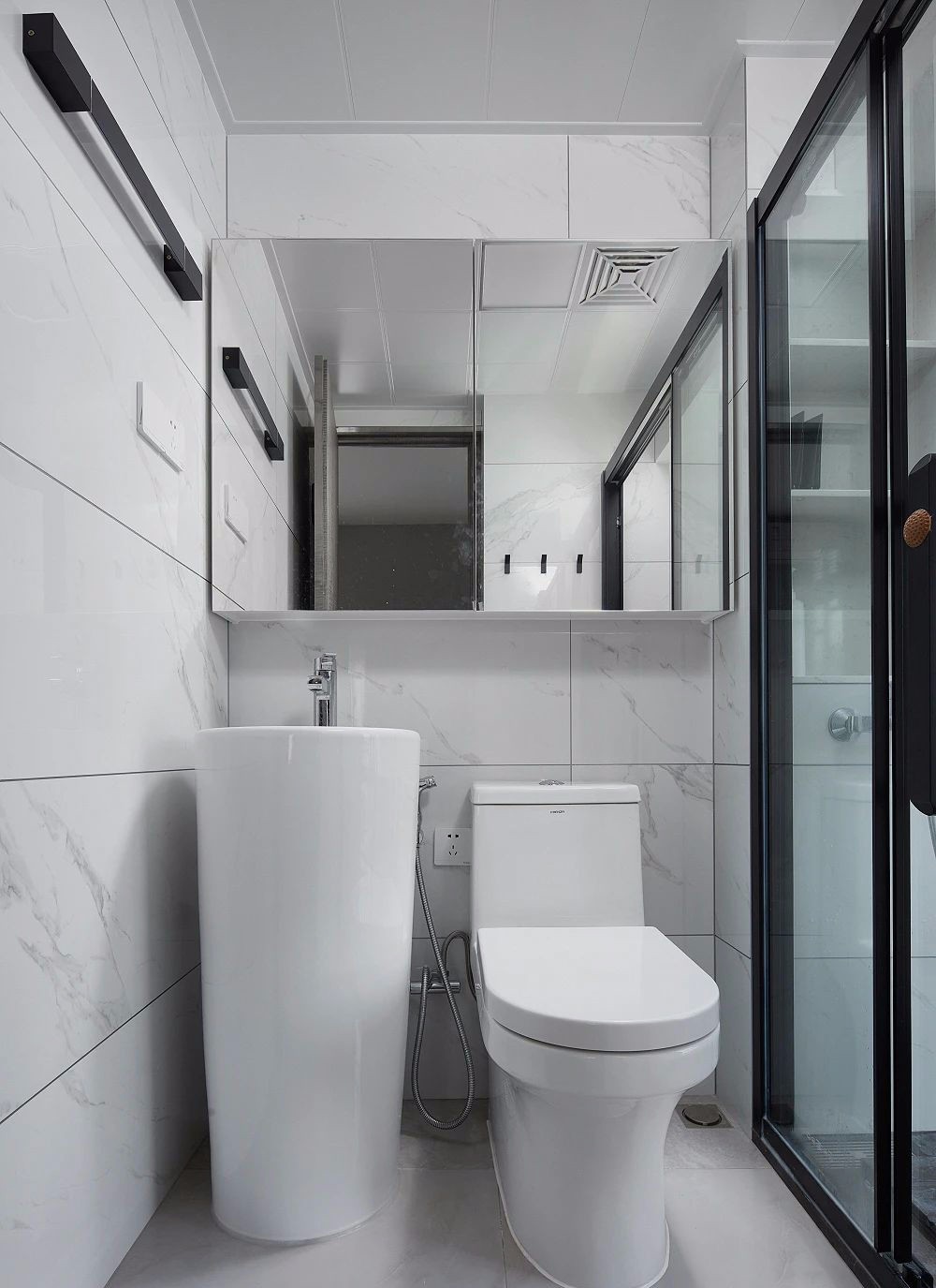 120平现代风格装修效果