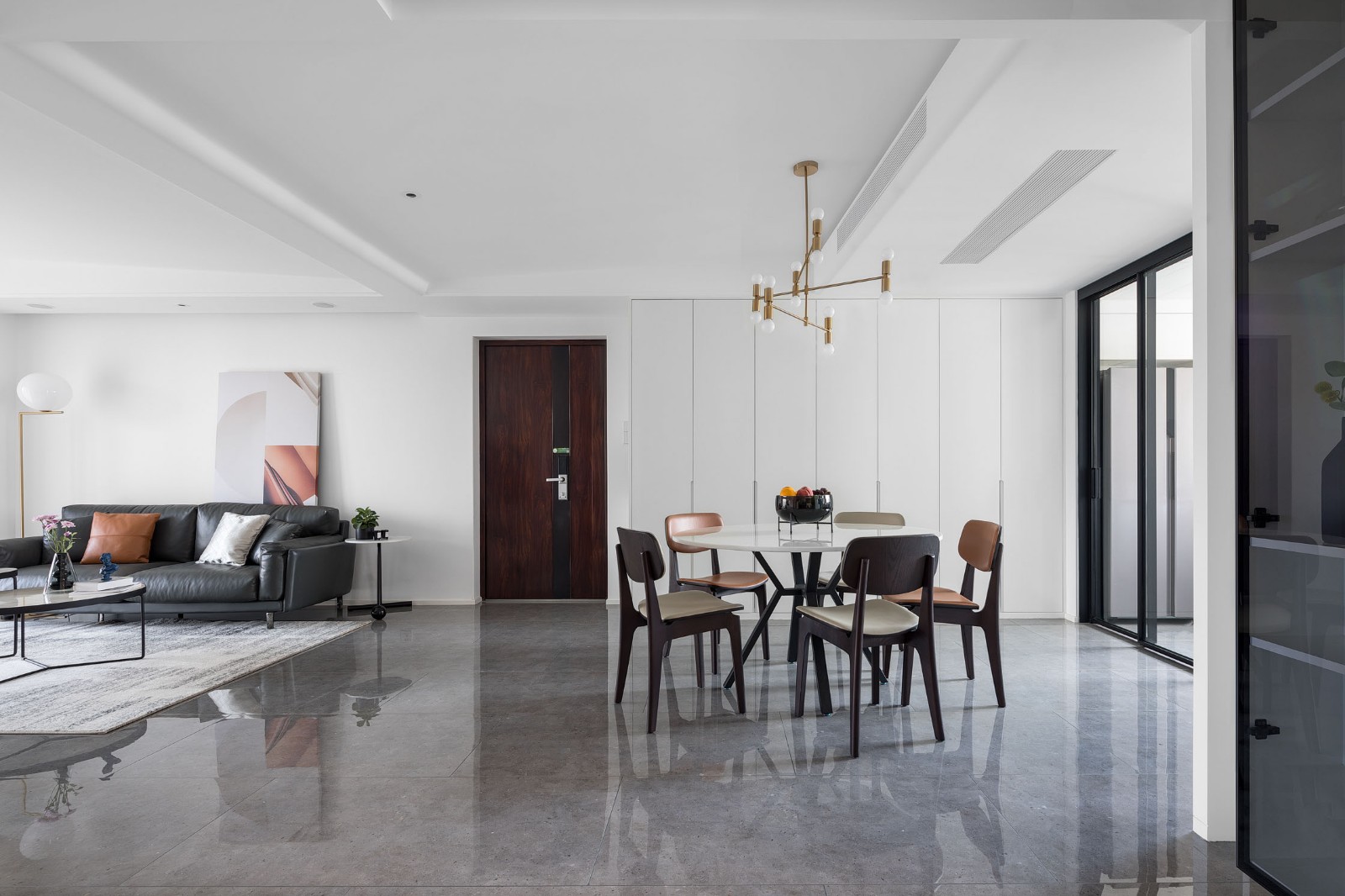 130平现代风格装修效果