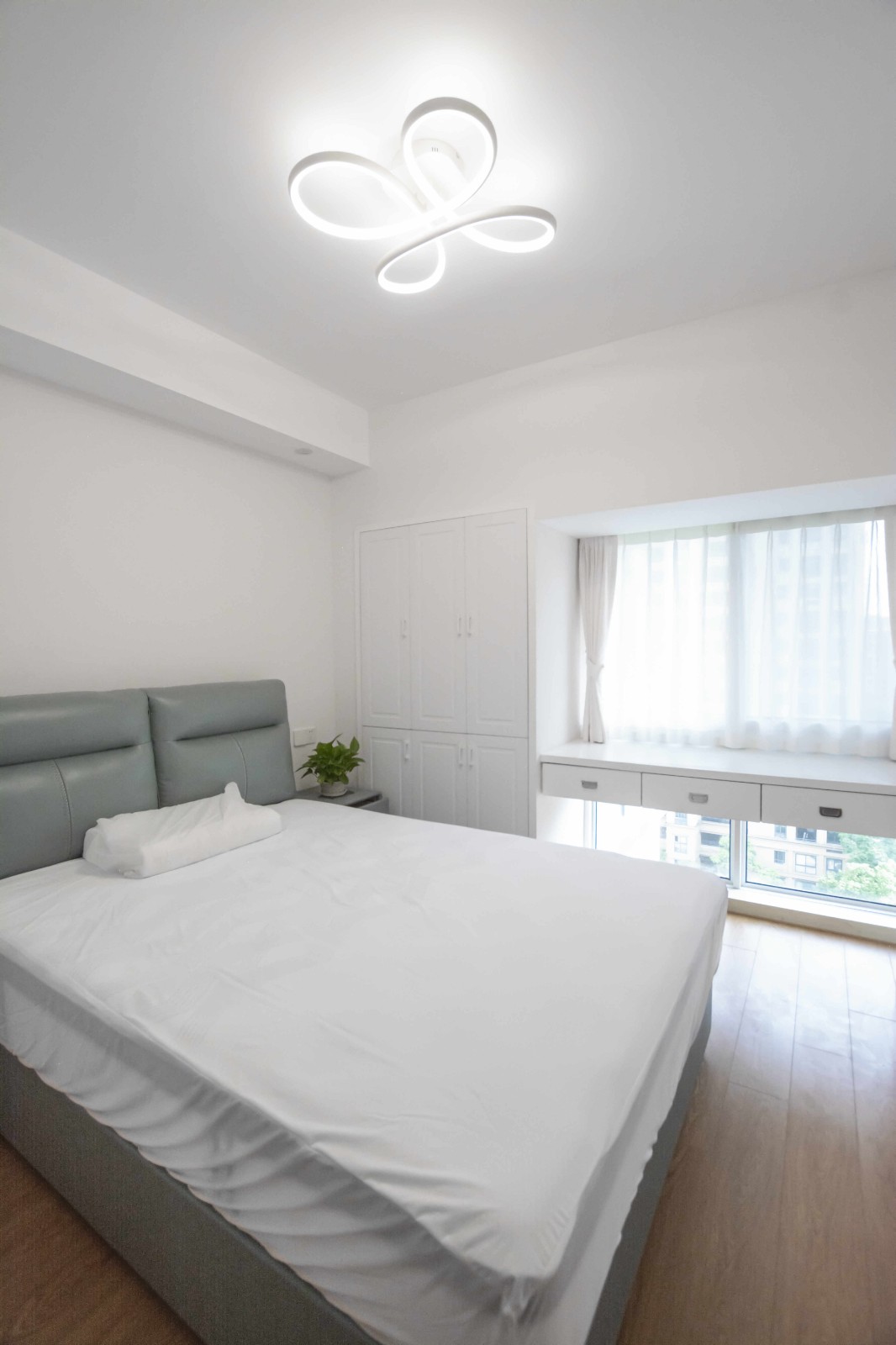 90平现代风格装修效果