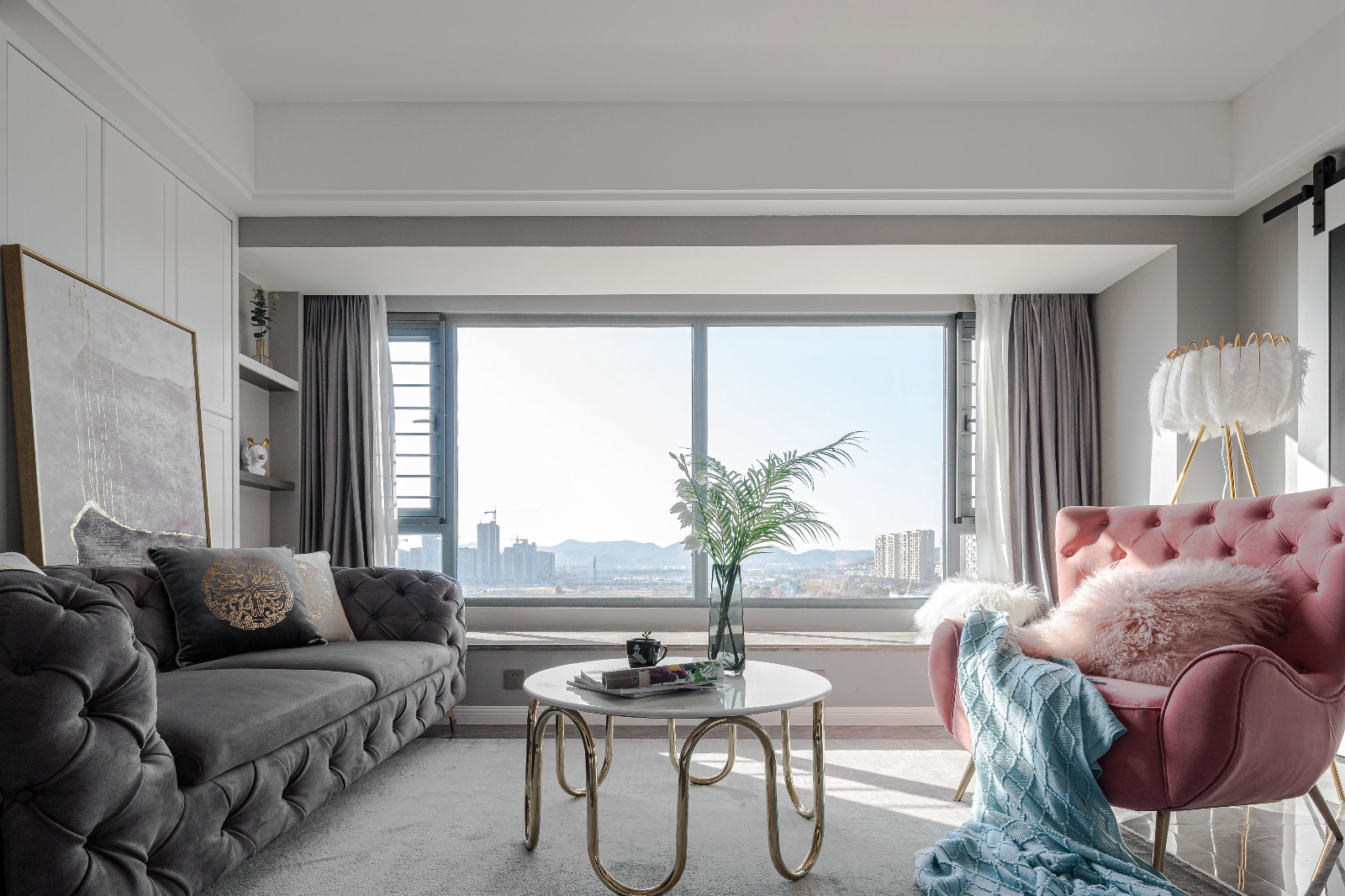 89平现代装修风哥哥