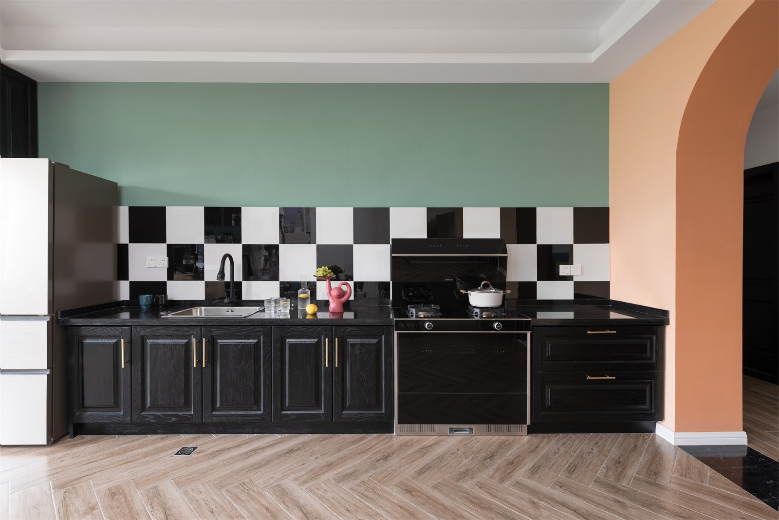 204平混搭风格装修案例