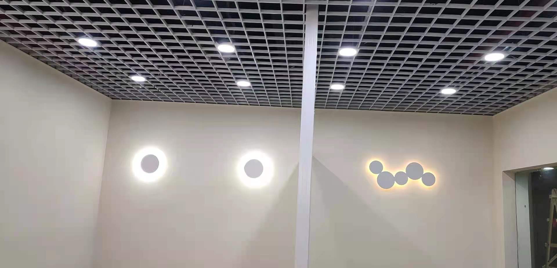 工装
