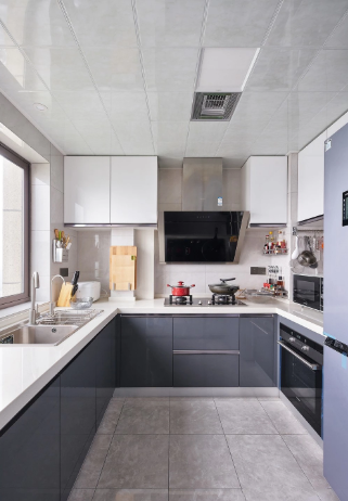 现代轻奢加之橙色点缀