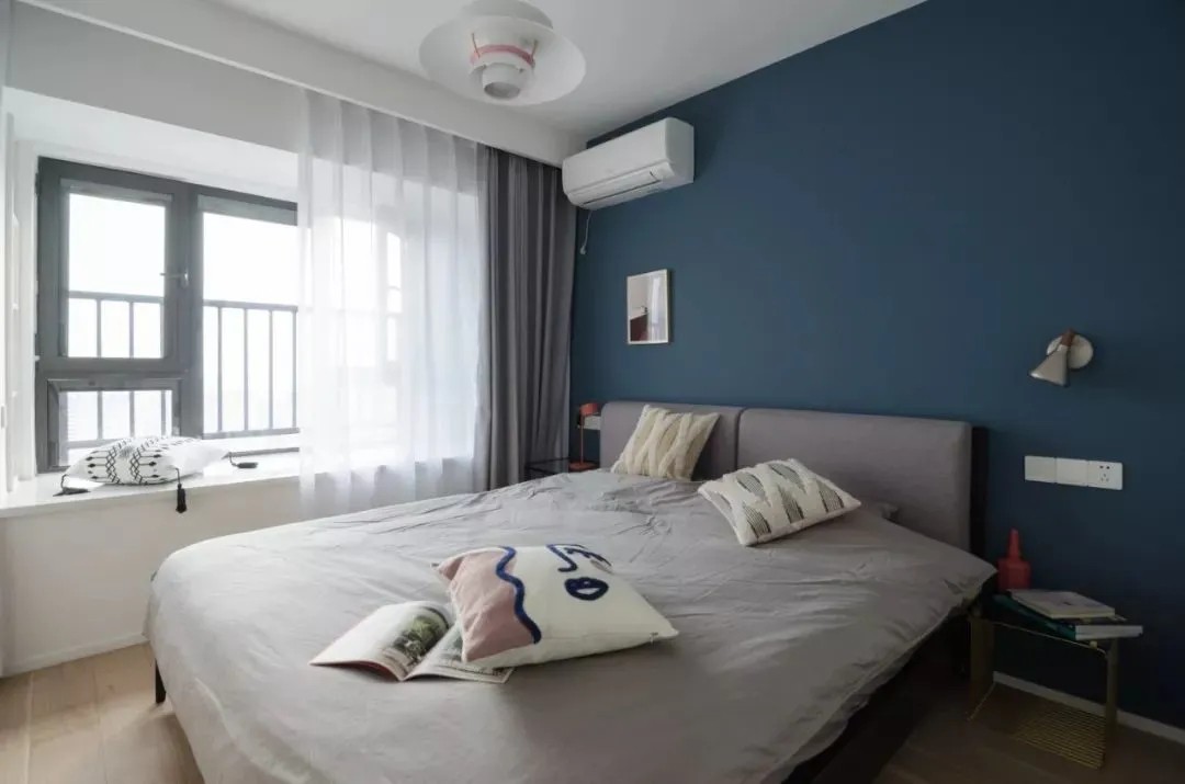 新港东财经大学教师楼