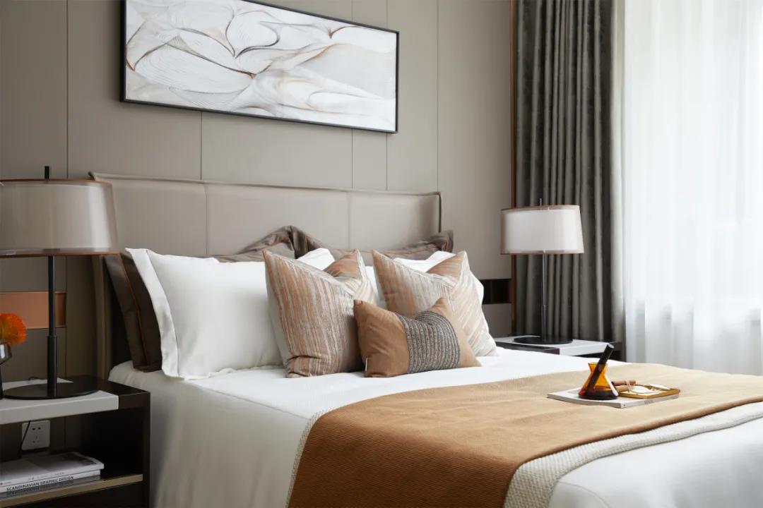 115㎡现代轻奢，高级灰里的一抹橙，华丽高级很漂亮