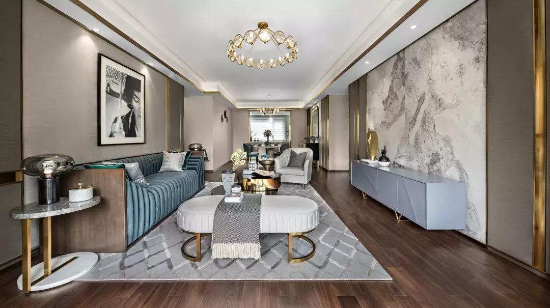 精致带点小奢侈，平凡生活的最好姿态