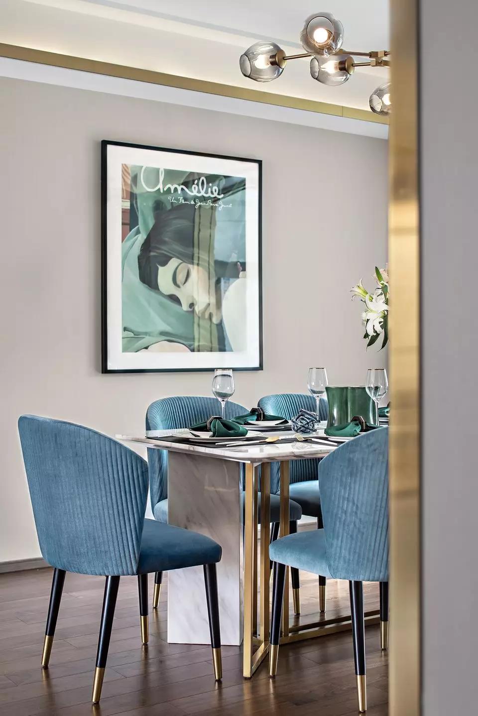 精致带点小奢侈，平凡生活的最好姿态