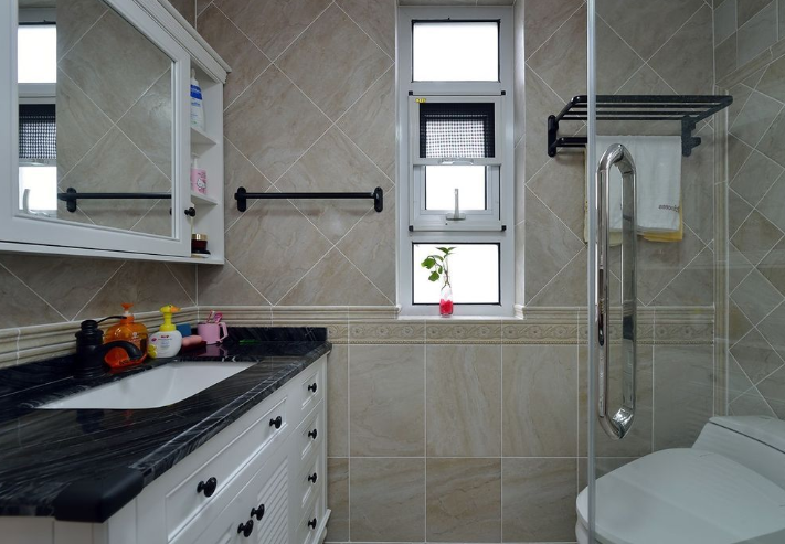 130平 暖色营造的美式